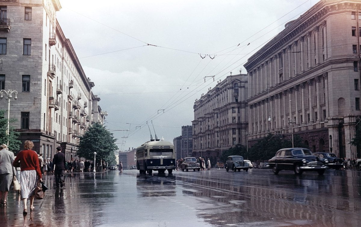 Москва кинематографическая — фильм «Москва слезам не верит» - Прогулки