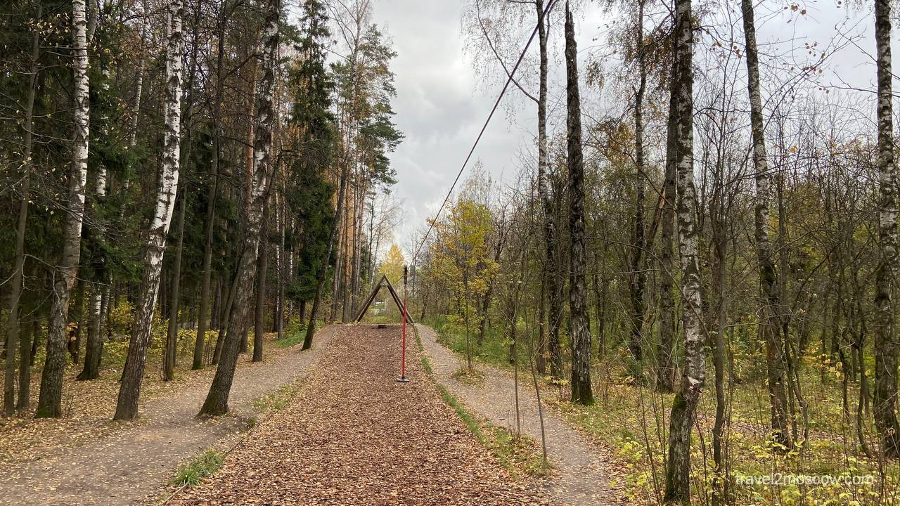 Детская площадка Мещерского парка
