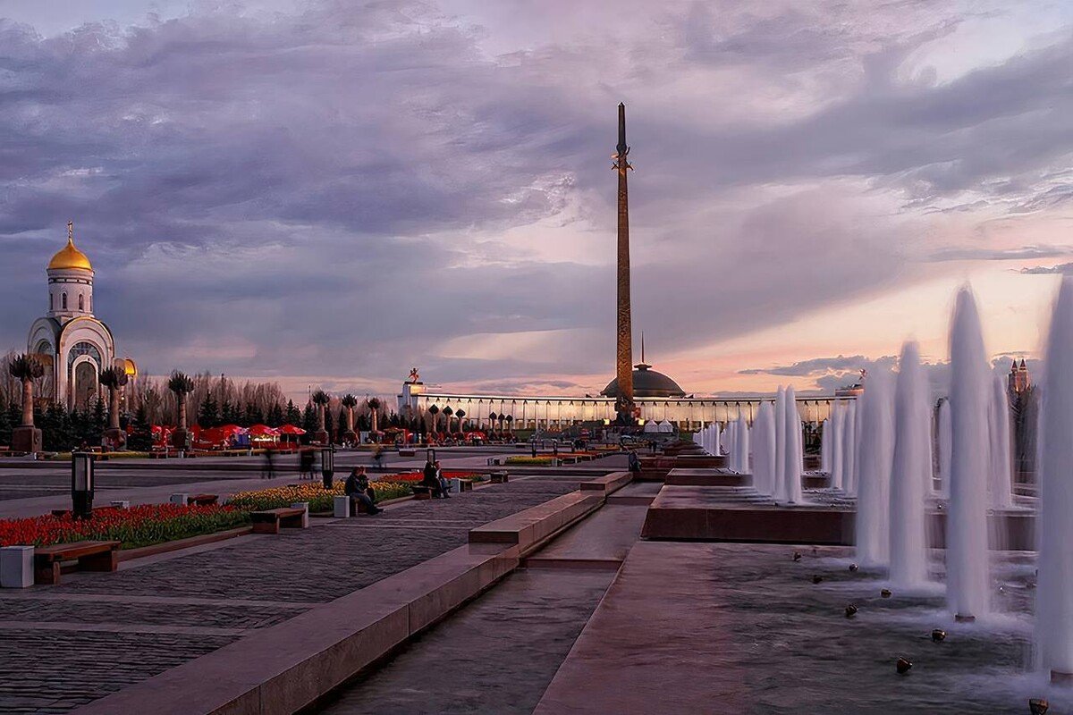Монумент Победы в Великой Отечественной войне - Памятники