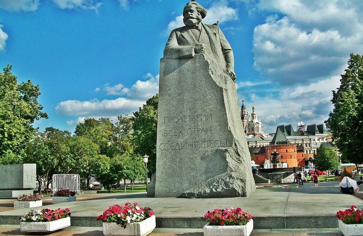5 центральных площадей Москвы - Прогулки