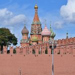 Кремлёвская стена и храм Василия Блаженного, вид с Софийской набережной